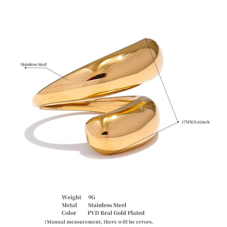 Gold ring with specifications on a white background